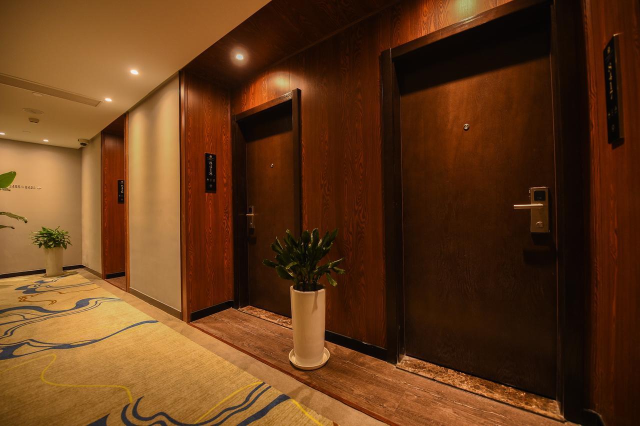 Metropolo,shanghai,hongqiao Airport,wuzhong Road Hotel Shanghai