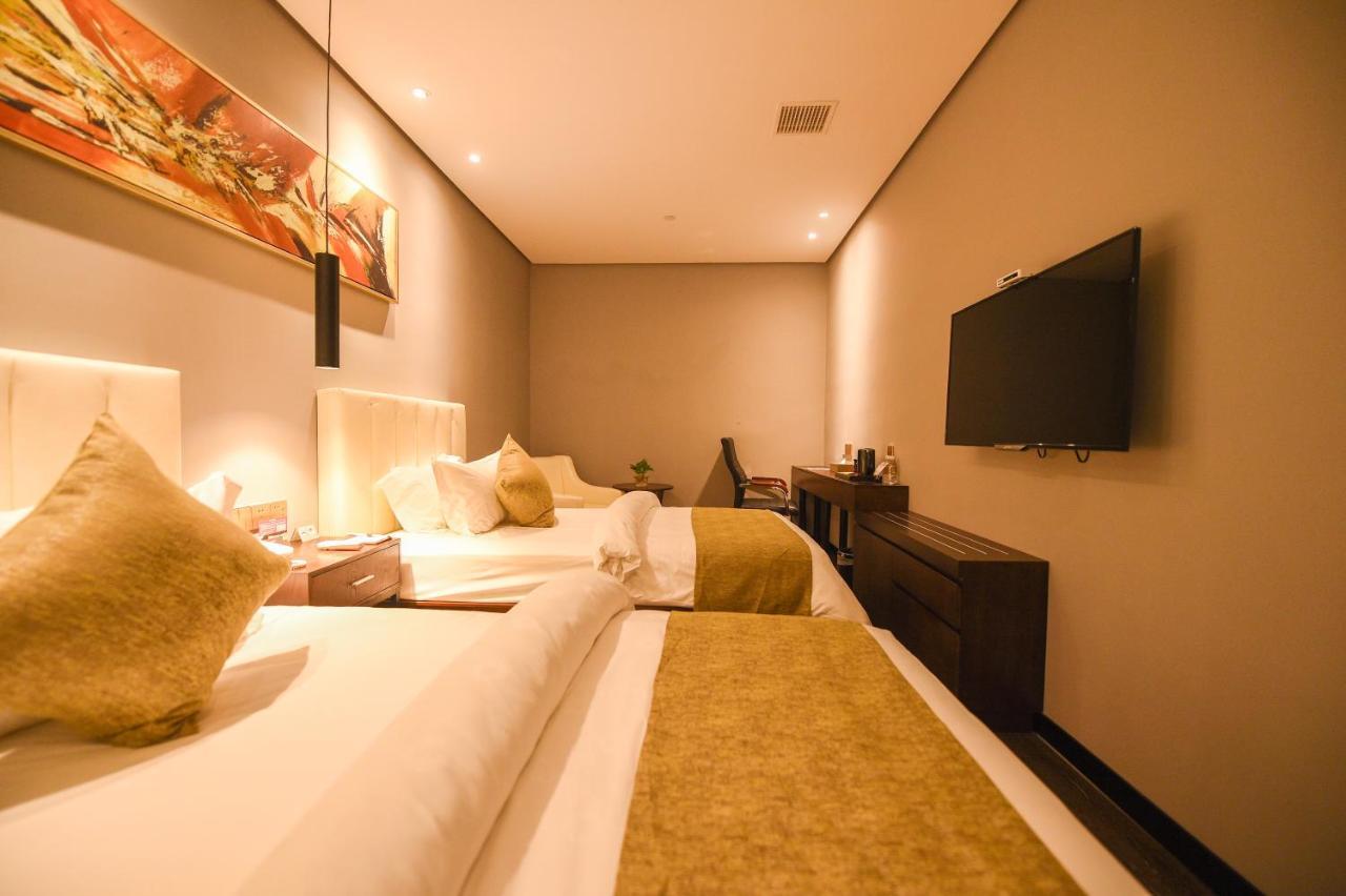 Hotel Metropolo,shanghai,hongqiao Airport,wuzhong Road 2*